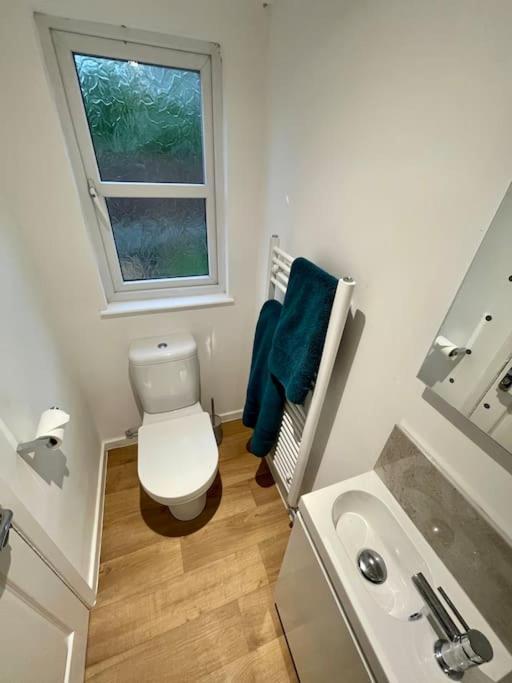 *Close To Beach* One Bedroom Suite With Parking Overstrand Buitenkant foto